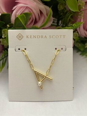 NWT Kendra Scott Pearl Letter A Short Necklace in Gold Freshwater Cultured Pearl